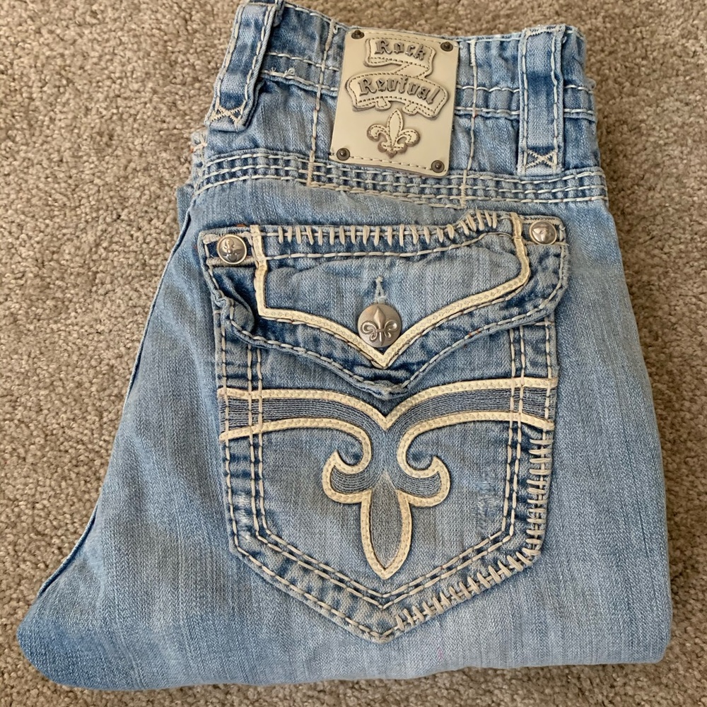 Men’s Rock Revival Jeans